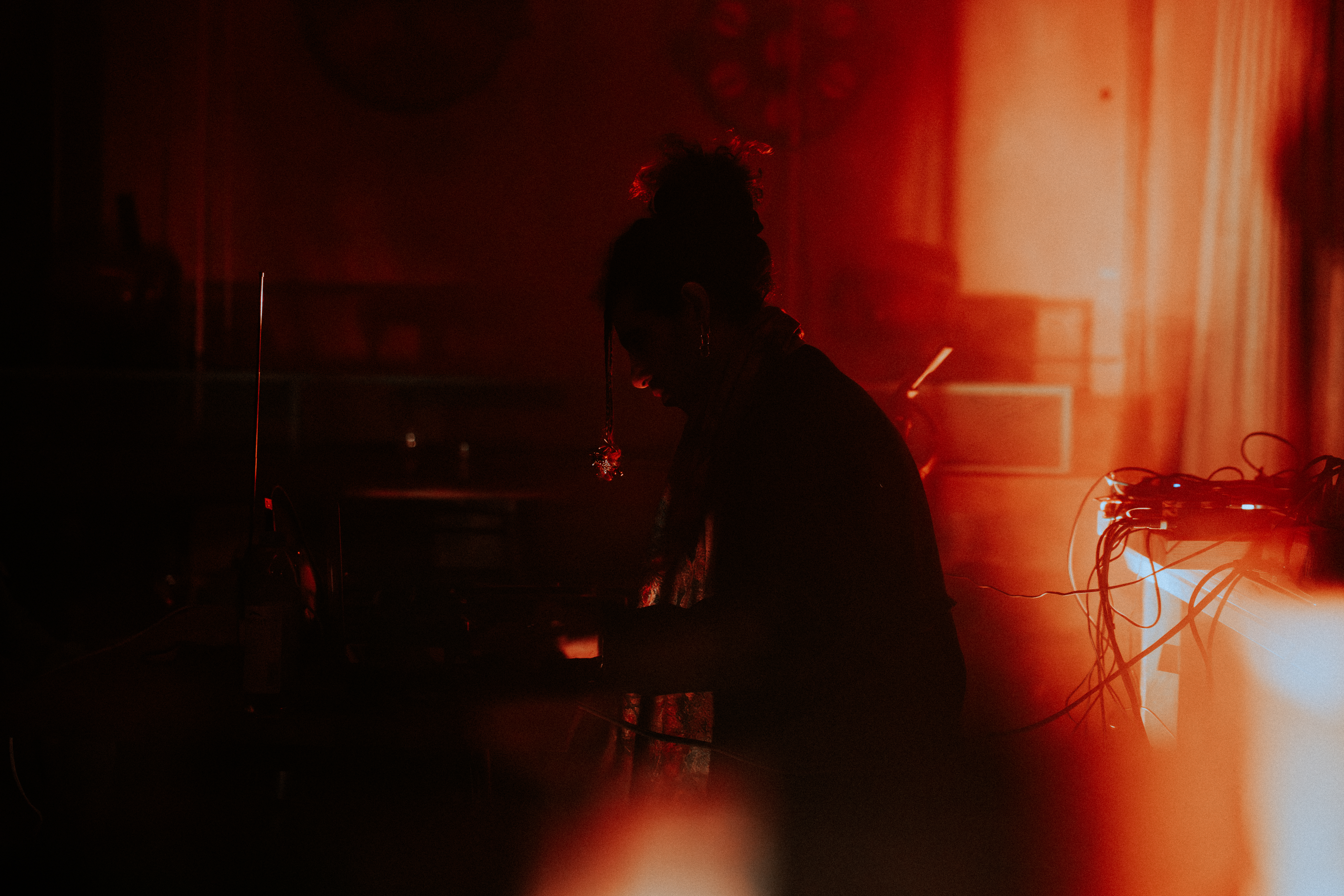 LENS LIVE #4